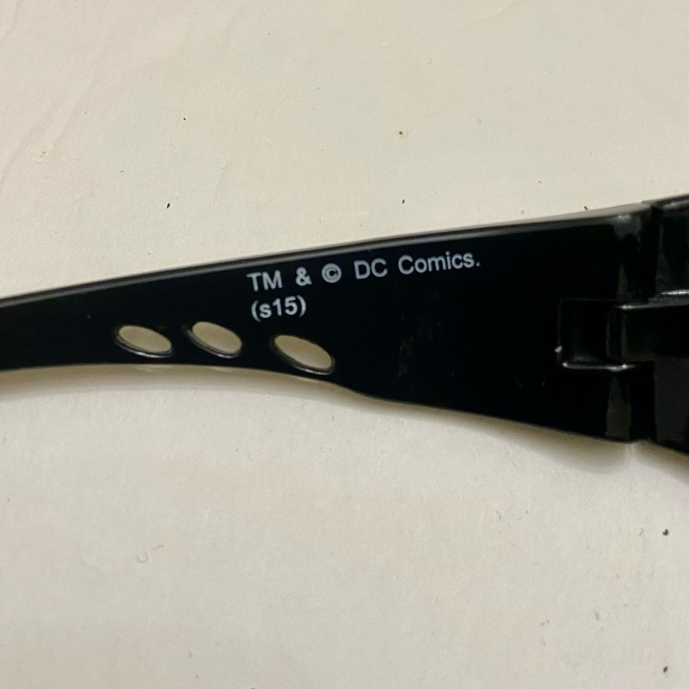 TM & DC Comics Batman Kid’s Sunglasses