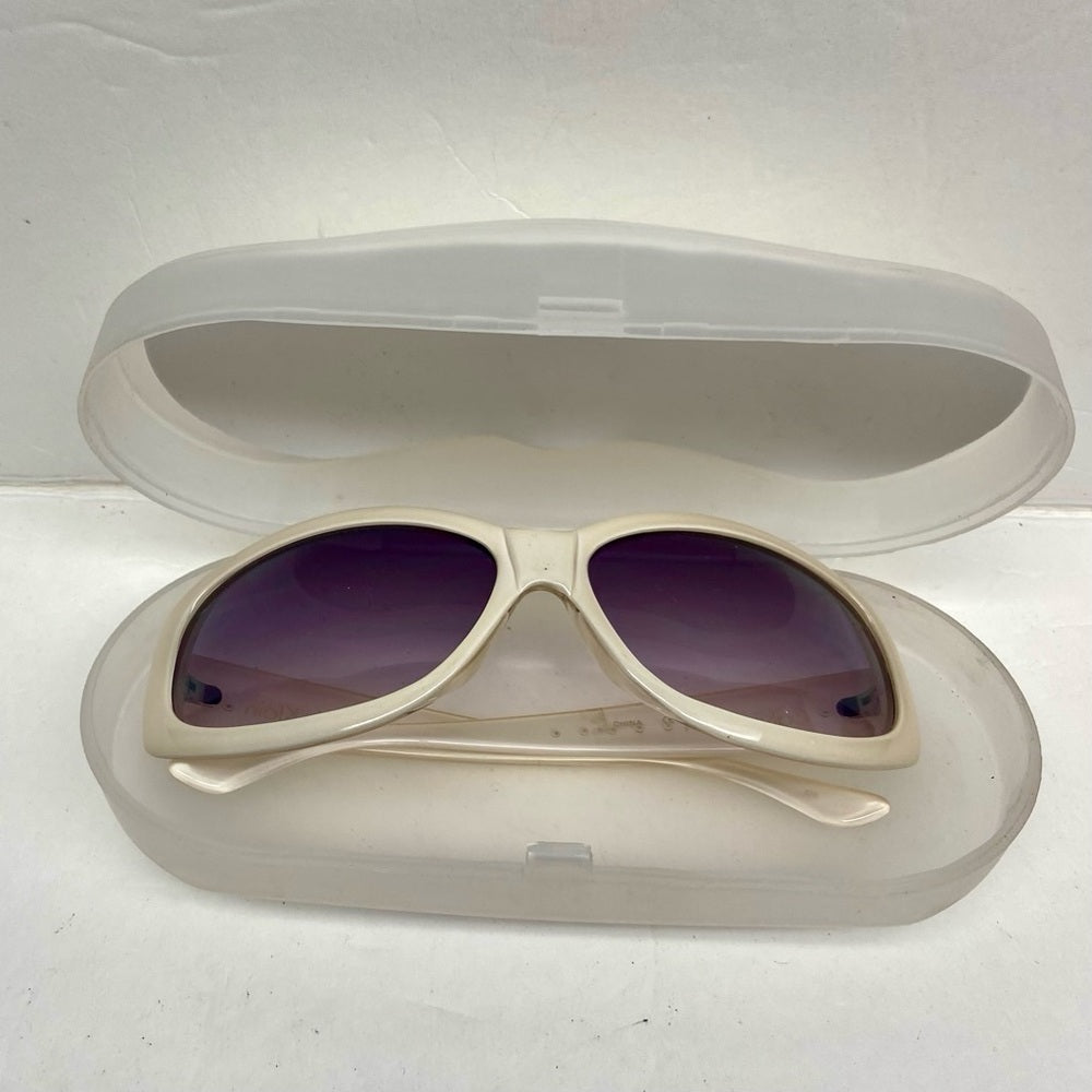 Calvin Klein White Large Sunglasses R5085 101 130