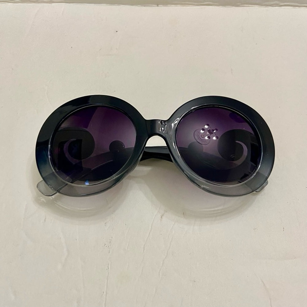 Elegant High Fashion Grayish Black Round Sunglasses