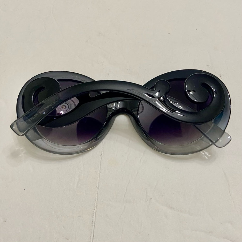 Elegant High Fashion Grayish Black Round Sunglasses