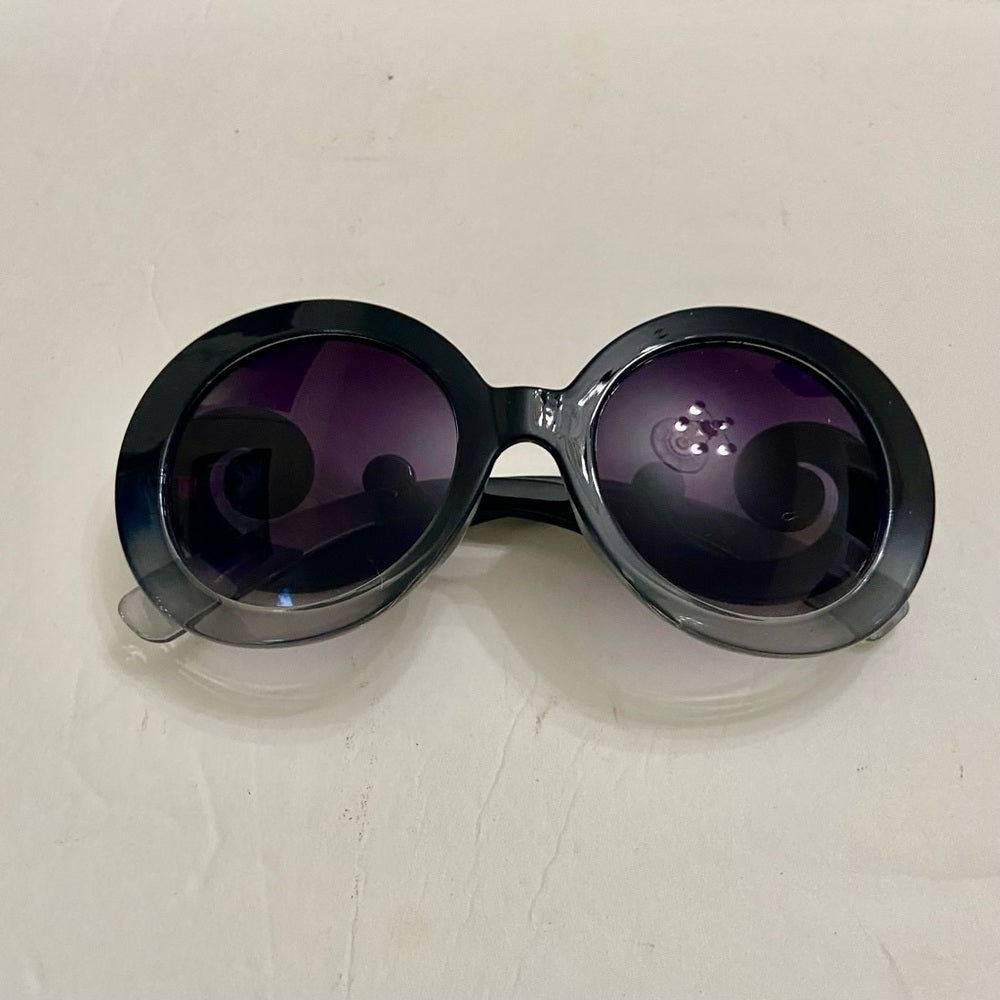 Elegant High Fashion Grayish Black Round Sunglasses