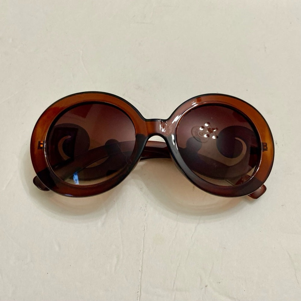 Elegant High Fashion Brown Round Sunglasses
