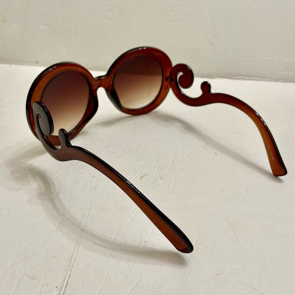 Elegant High Fashion Brown Round Sunglasses