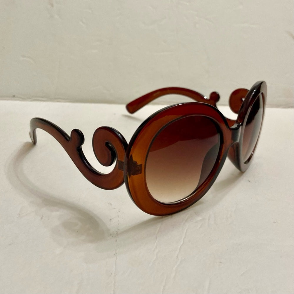Elegant High Fashion Brown Round Sunglasses