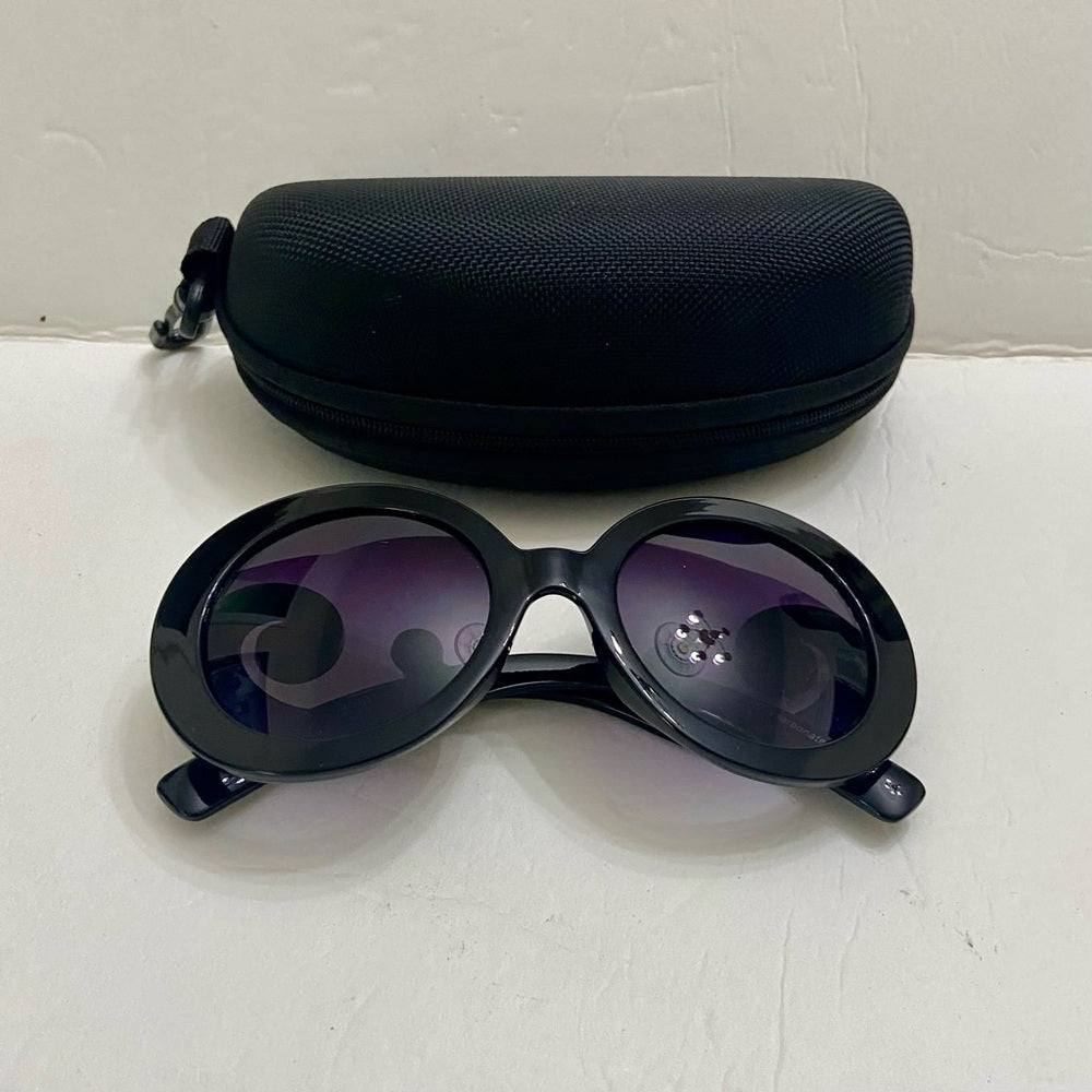Elegant, High Fashion Black Round Sunglasses with Rhinestones