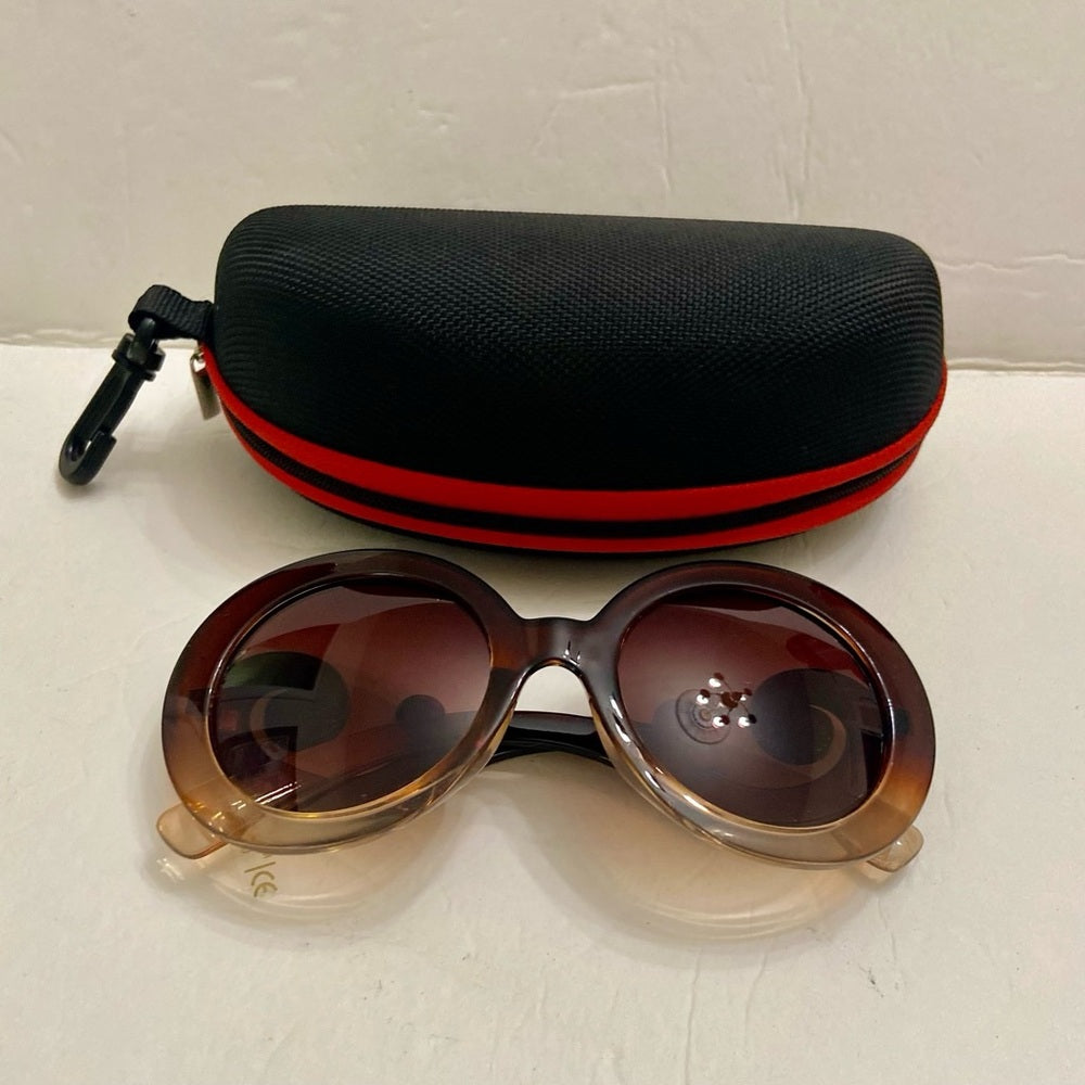 Elegant, Fashionable Smoky Brown Round Sunglasses