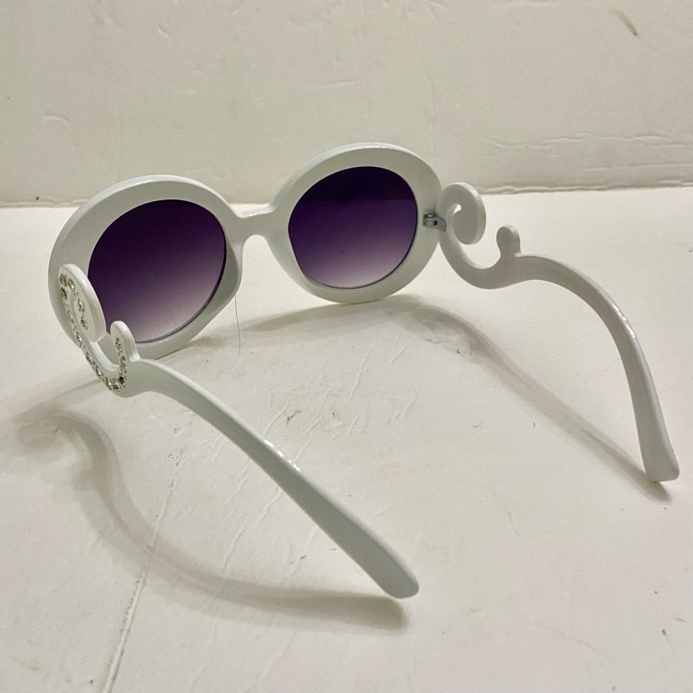 Elegant, Fashionable White Round Sunglasses with Rhinestones