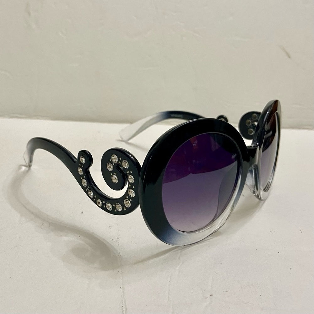 Elegant, Fashionable Smoky Gray Round Sunglasses with Rhinestones