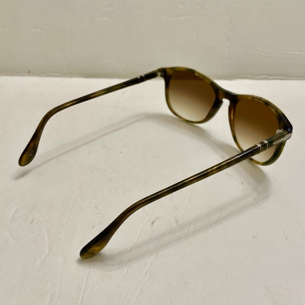 Persol, Italy Brown Tortoise Sunglasses 51#17 140 2N