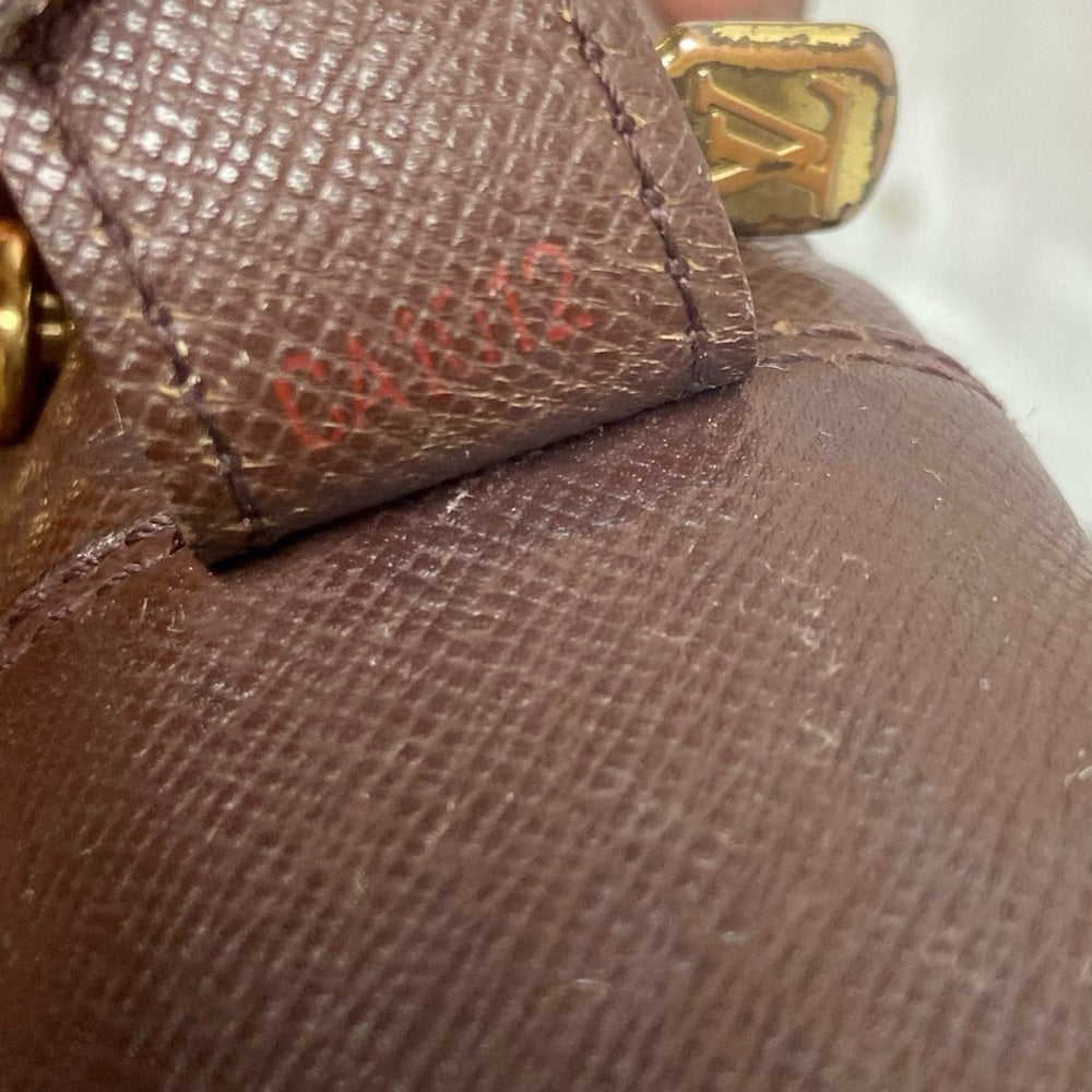 Vintage Louis Vuitton Damier Clutch- Crossbody Bag (CA1012)