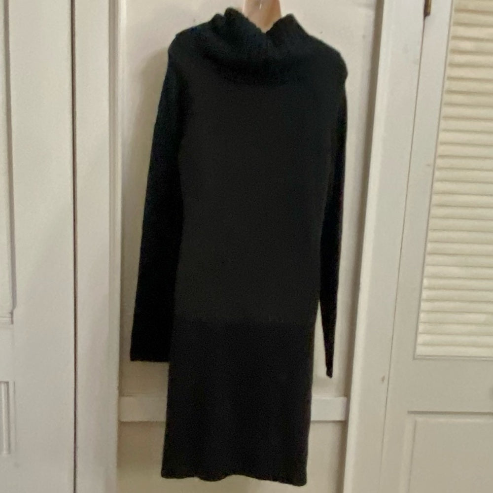 Falls Creek Black and White Sweater Dress-Size L