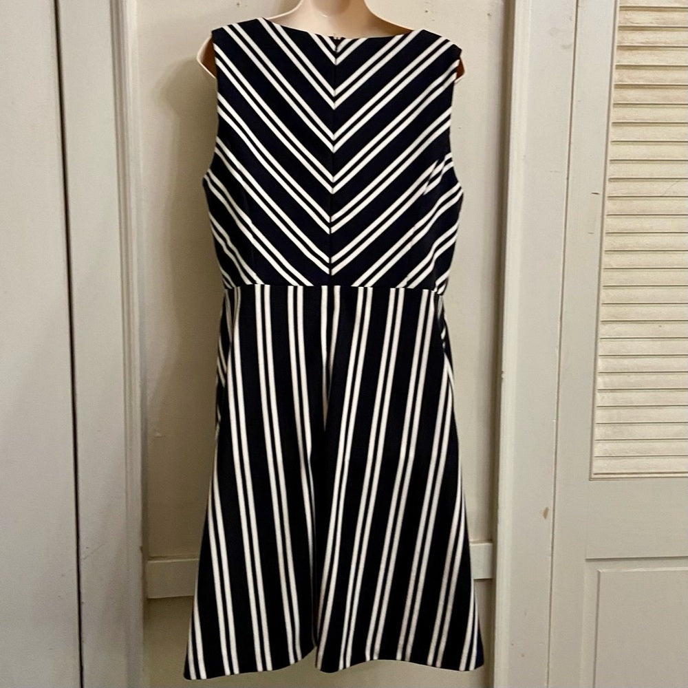 Elle Black and White Stripes Dress Size 12