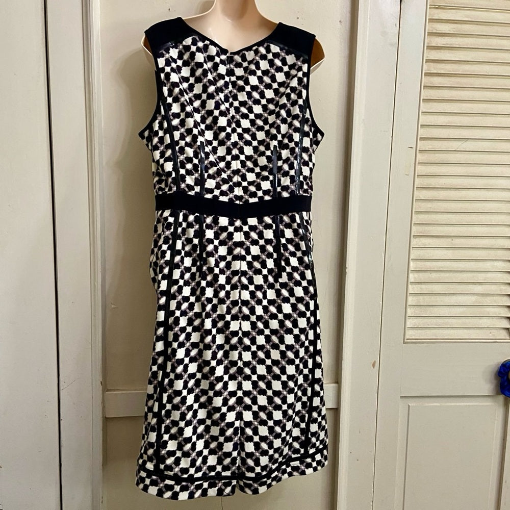 Ivanka Trump Black and White Dress Size 14