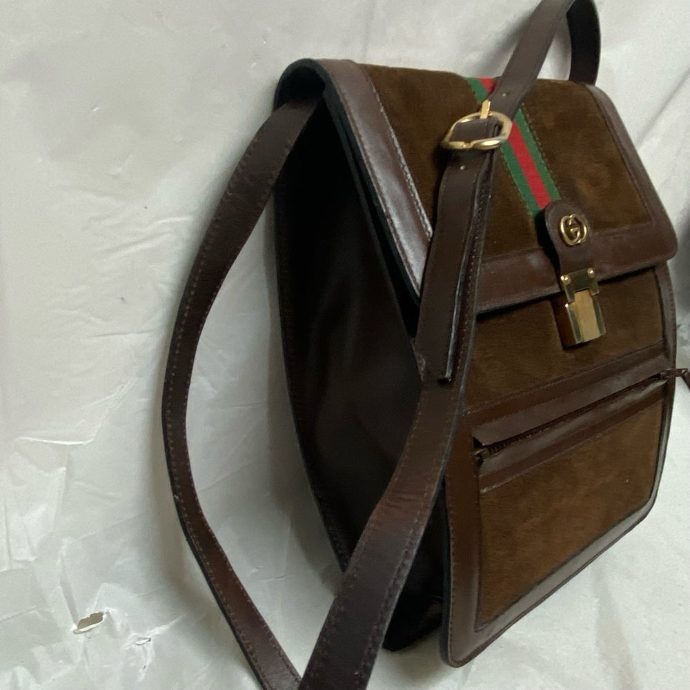 Vintage Gucci Rare Sherry line Suede Leather Shoulder-Crossbody 10in x 8in x 2.5