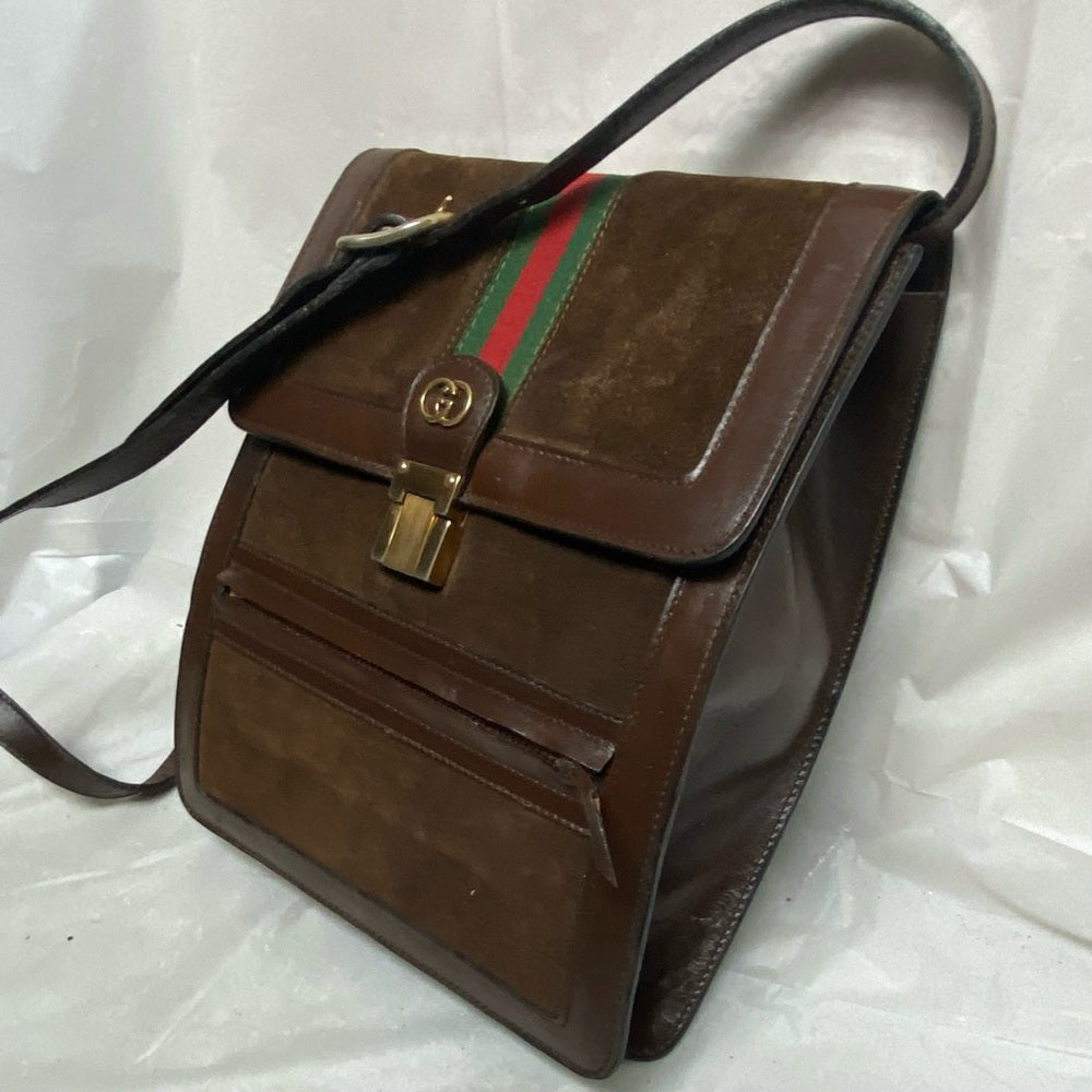 Vintage Gucci Rare Sherry line Suede Leather Shoulder-Crossbody 10in x 8in x 2.5