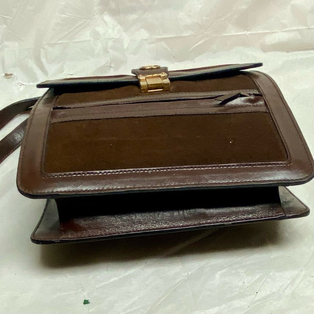 Vintage Gucci Rare Sherry line Suede Leather Shoulder-Crossbody 10in x 8in x 2.5