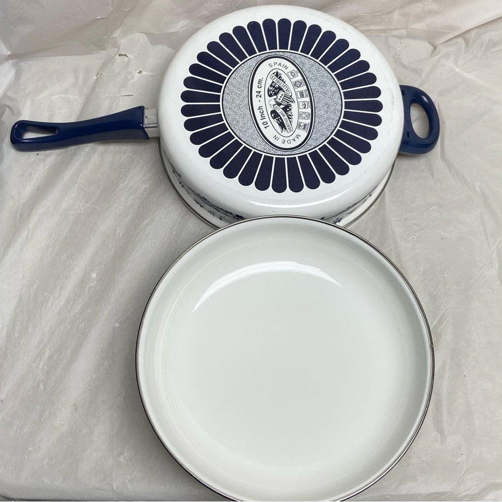 Heritage Mint, Blue Willow, Enamel, Large, Skillet with Lid 6in x 18in x 10in