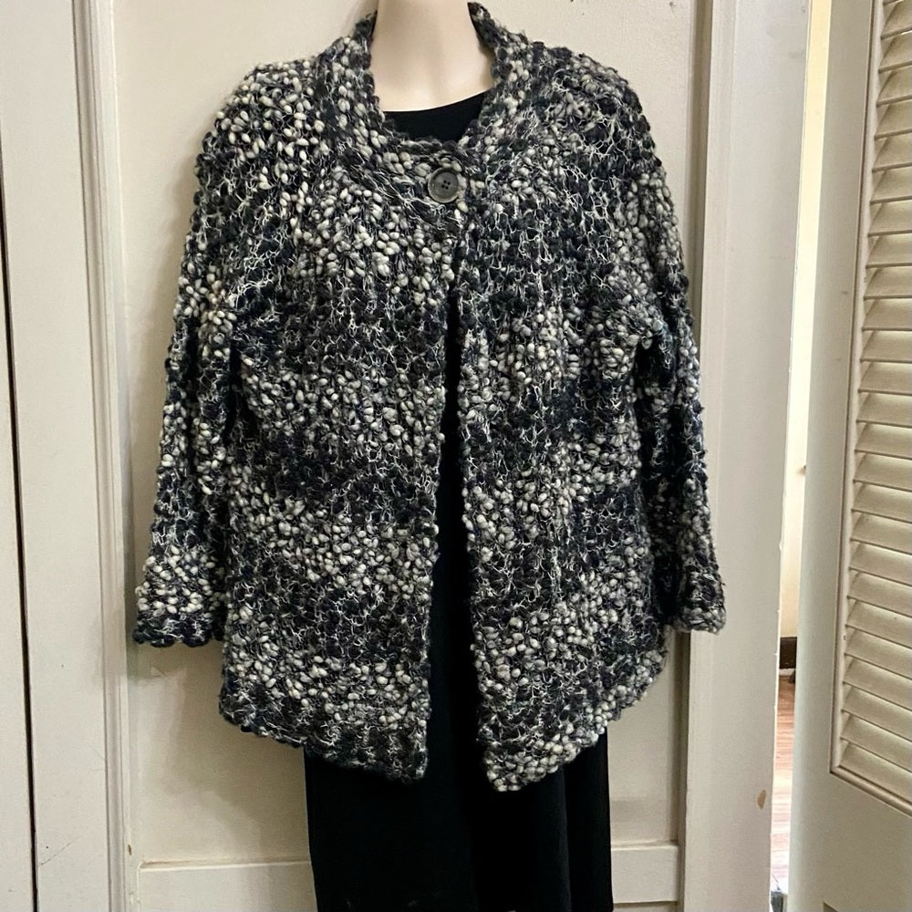 Jones New York Collection Gray and White Knitted Pop Corn Sweater Cardigan (L)