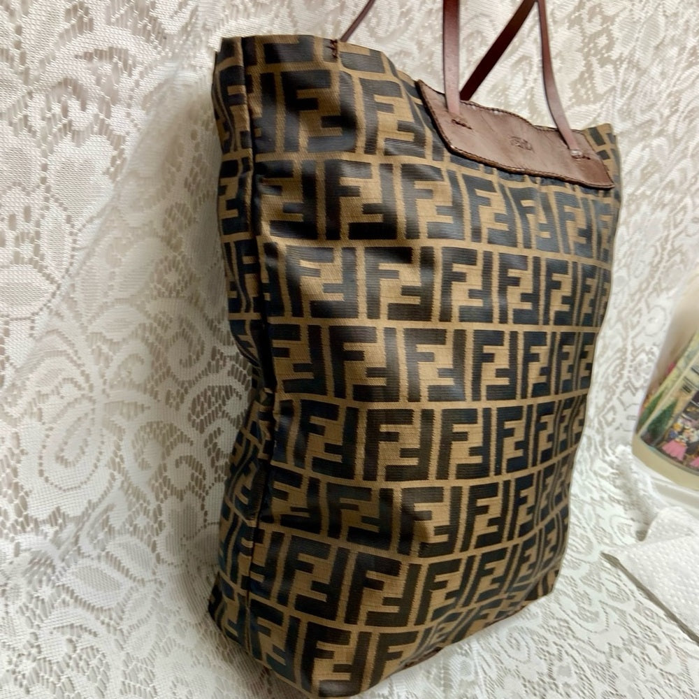Vintage Fendi Zucca Brown Canvas Tote Hand Bag 14in x 13in x 4in