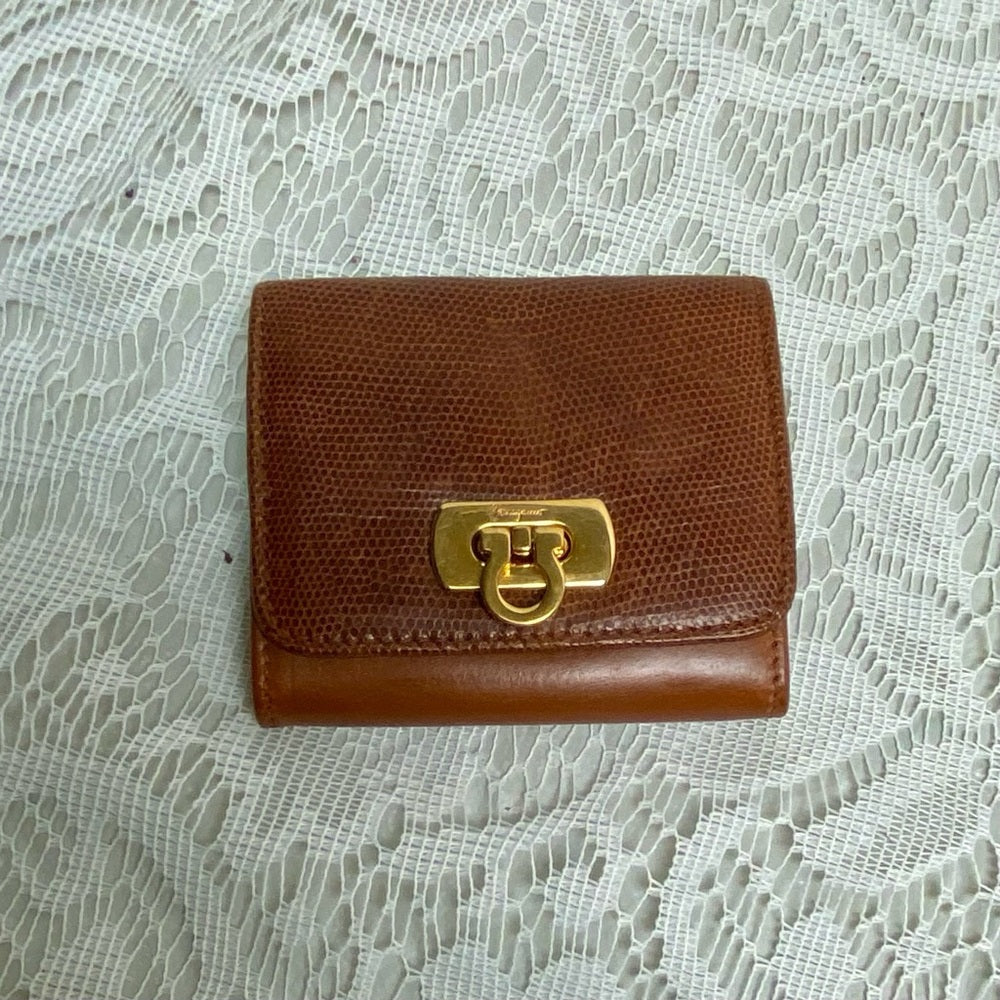 Vintage, Salvatore Ferragamo, Rare, Tan Brown Reptile Wallet 3.5in x 3In