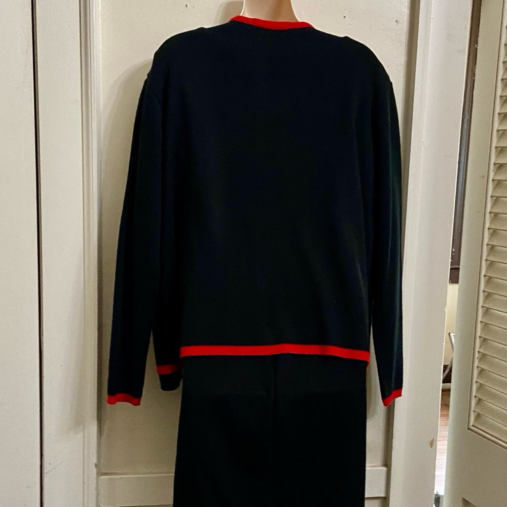 Karen Lesly Black with Red Trim Sweater Cardigan (XL)