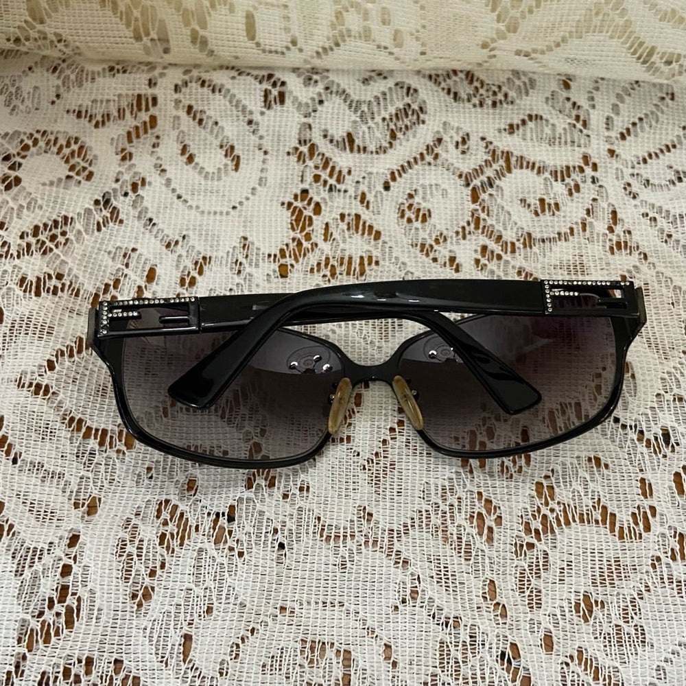 Fendi, FS466R 63#15 125 Sunglasses with Rhinestones