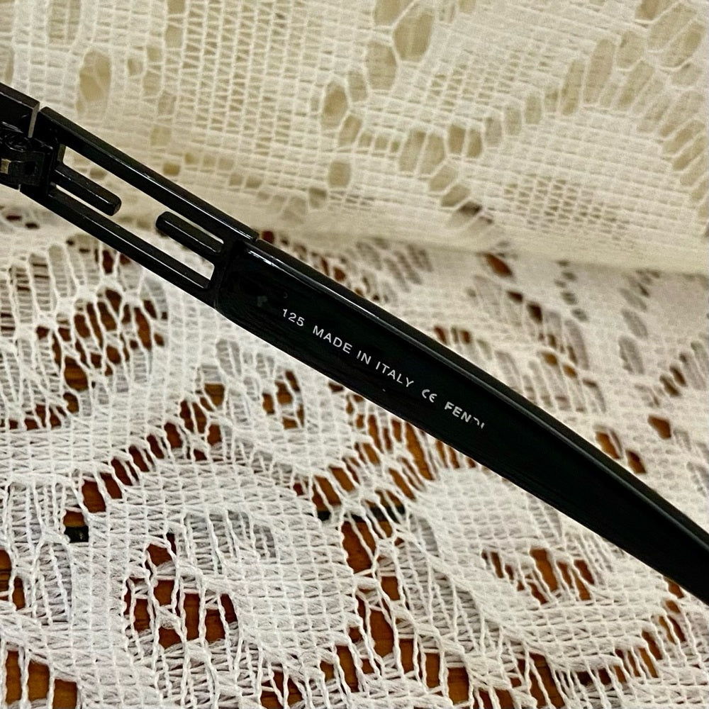Fendi, FS466R 63#15 125 Sunglasses with Rhinestones