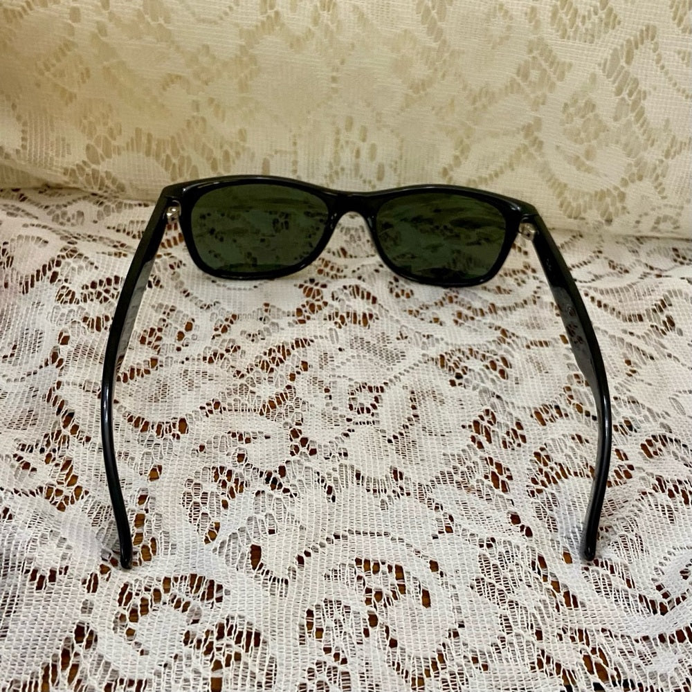 Rayban Wayfarer, Italy RB2132 901 55#18 Black Sunglasses