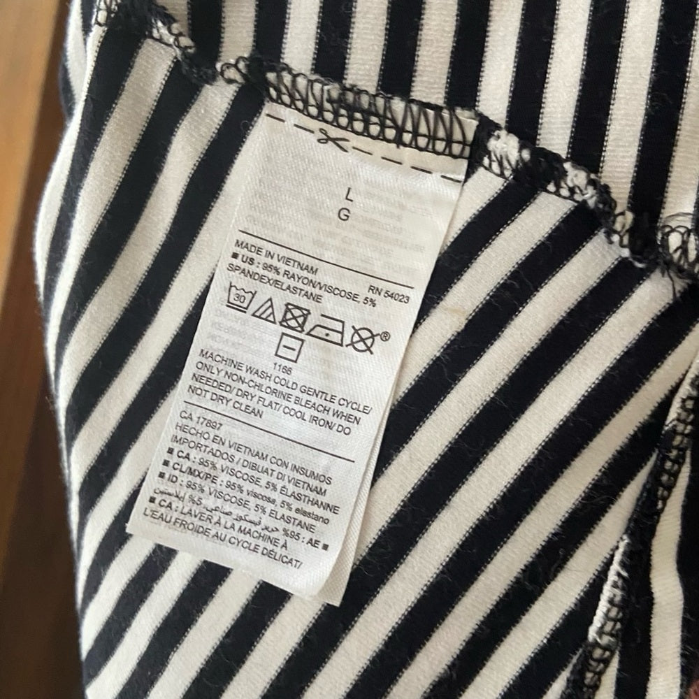 Old Navy Black and White, Stretchy, Stripes Dress Size L