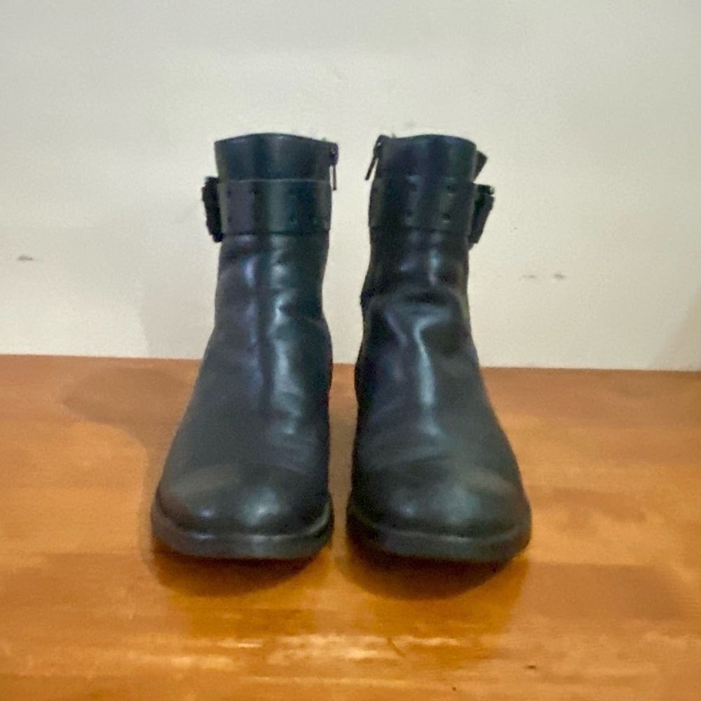 Ecco Black Leather Boots Size 40 (9.5)
