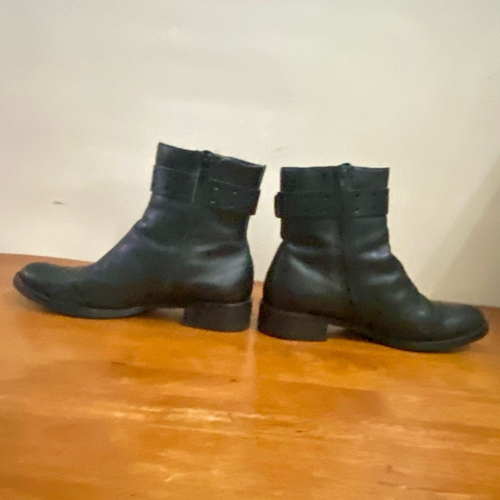 Ecco Black Leather Boots Size 40 (9.5)