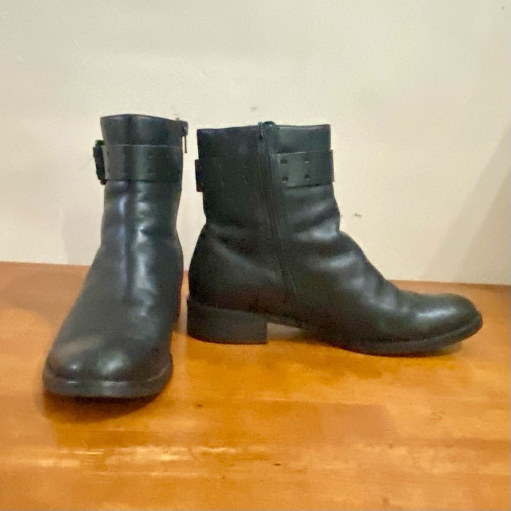 Ecco Black Leather Boots Size 40 (9.5)