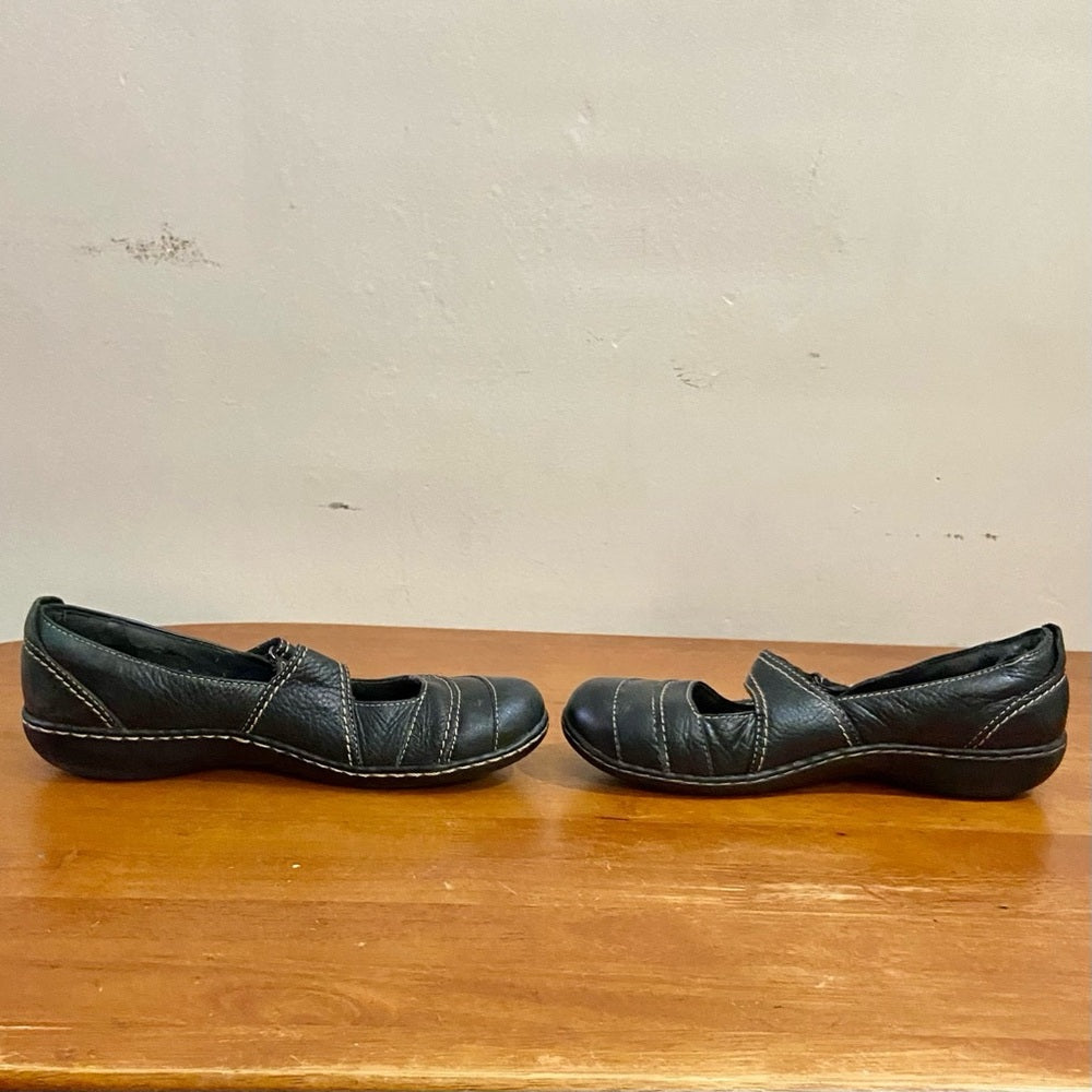 Clarks Black Leather Mary Jane Shoes Size 8