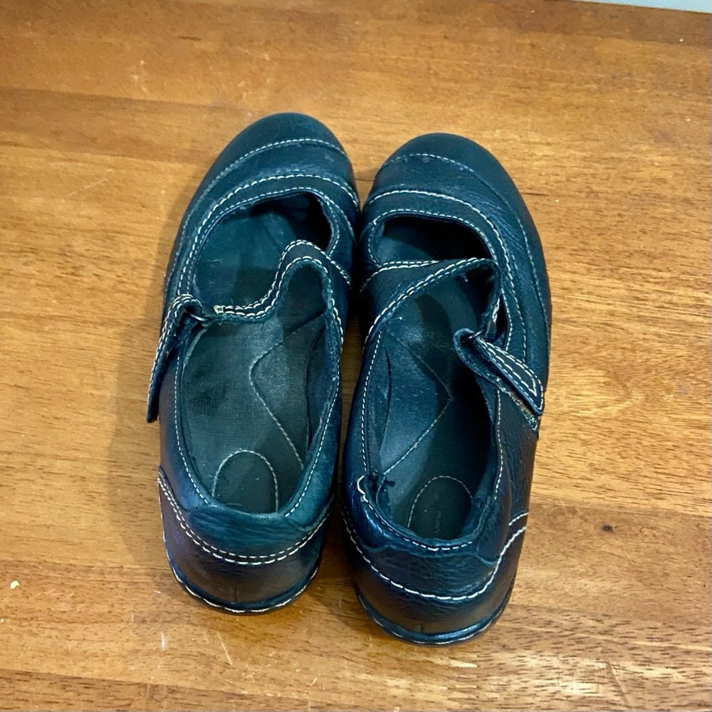 Clarks Black Leather Mary Jane Shoes Size 8