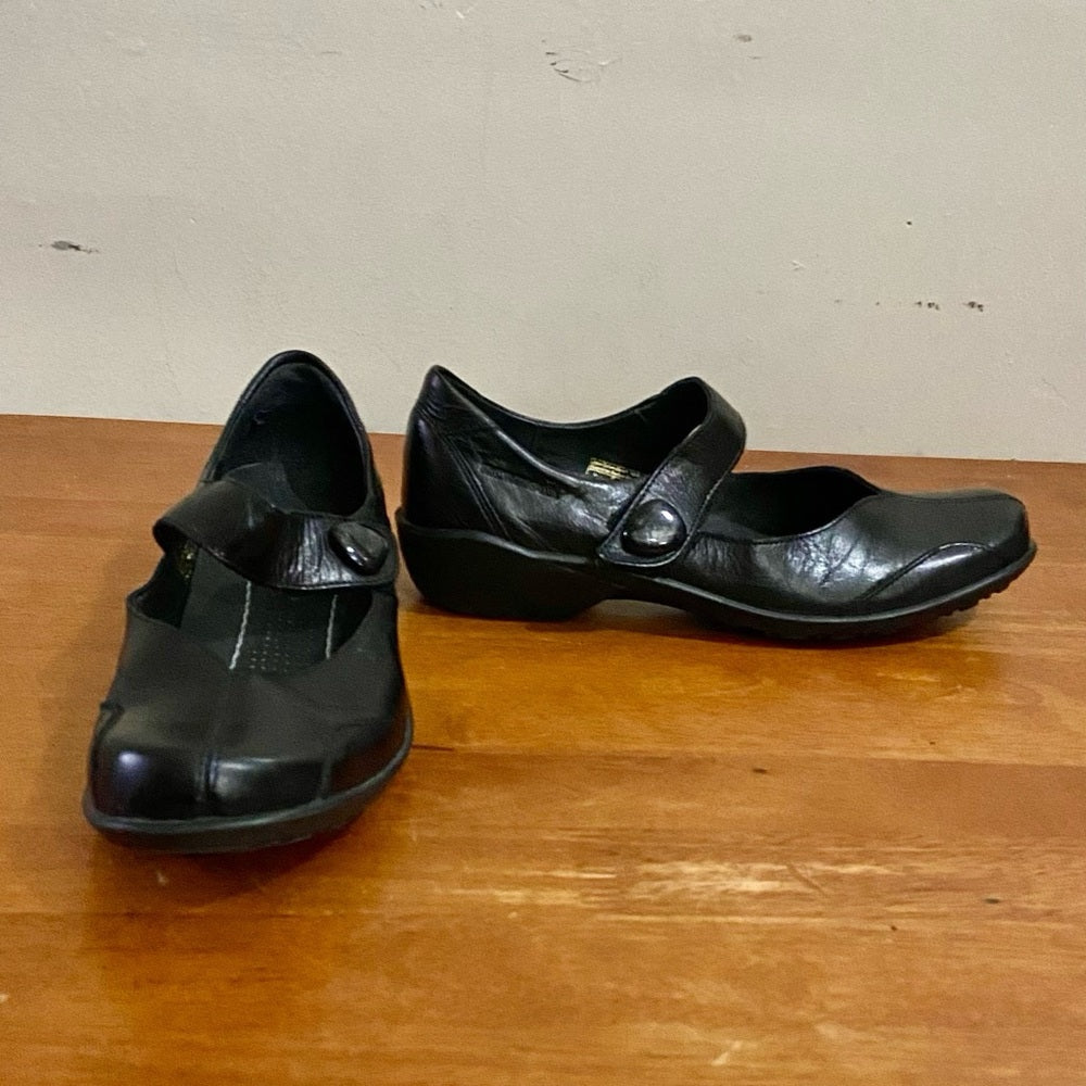 Romika Black Leather Mary Jane Loafer- Size 39 / 8