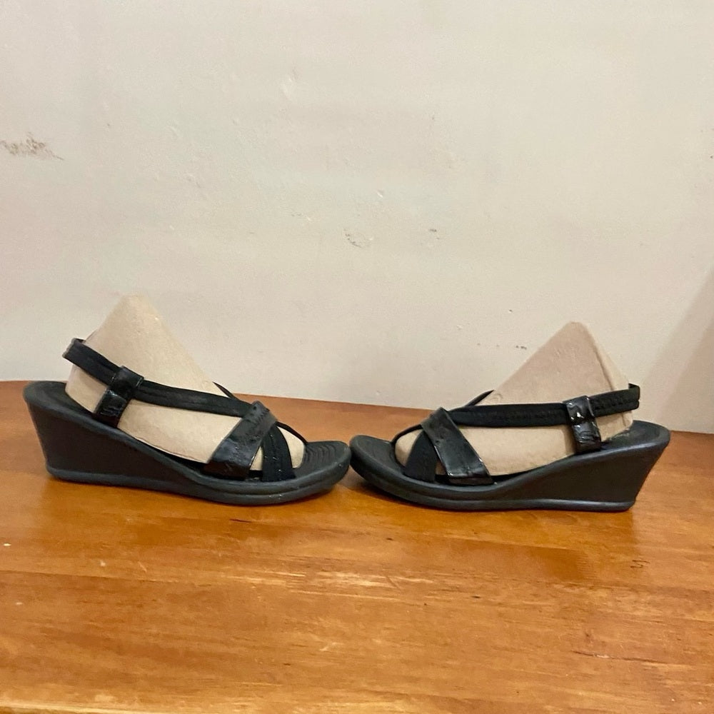 Skechers Black WedgeHeeled Sandals Size 9