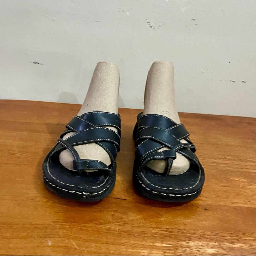 Falls Creek Black Leather Sandals -Size 8