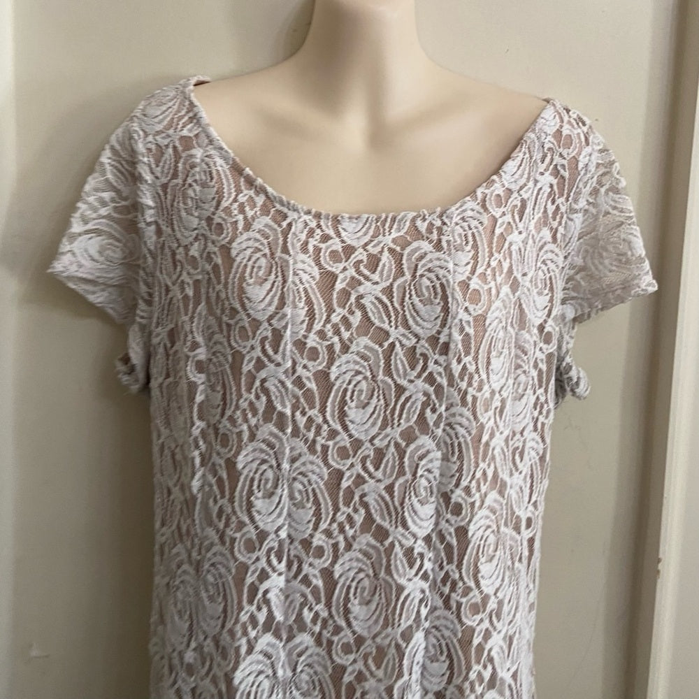 Perceptions White Eyelet-Lace, Beige Lined Dress Size XL