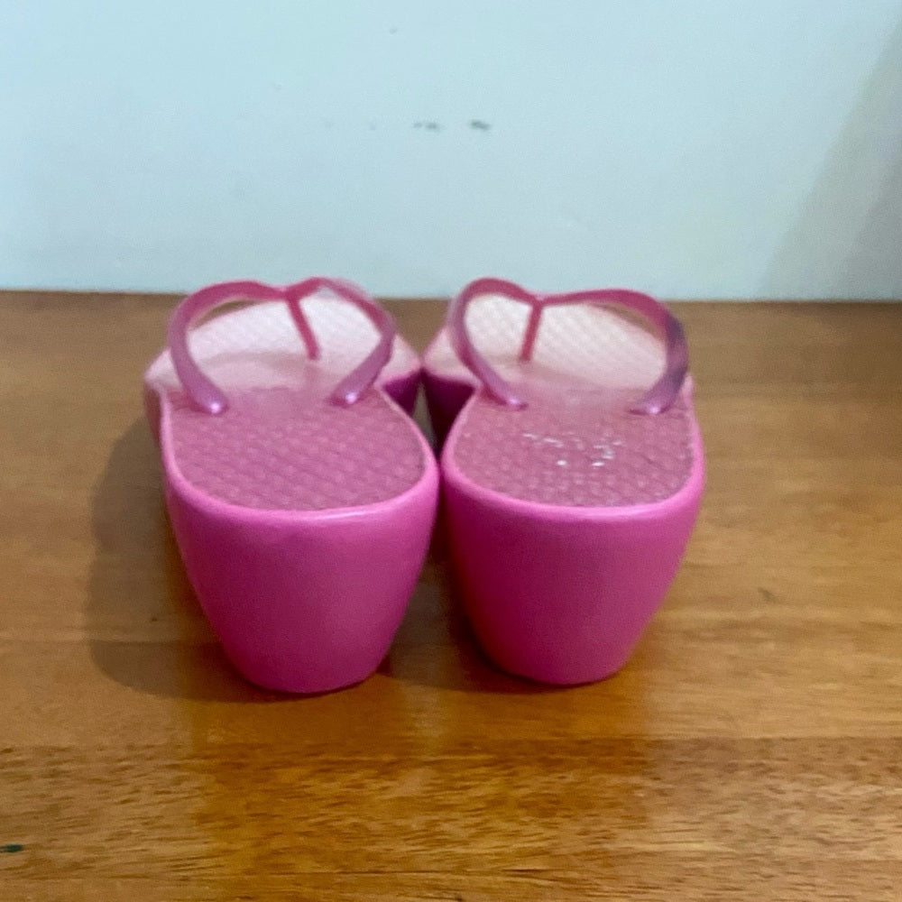 East Side Pink Flip Flop Wedge Heeled Sandals Size 7.5