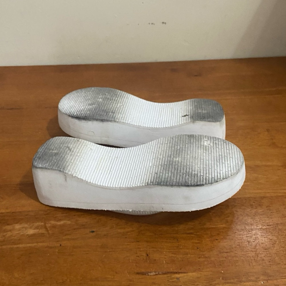 White Flip Flop Rubber Wedge Heeled Sandals Size 8