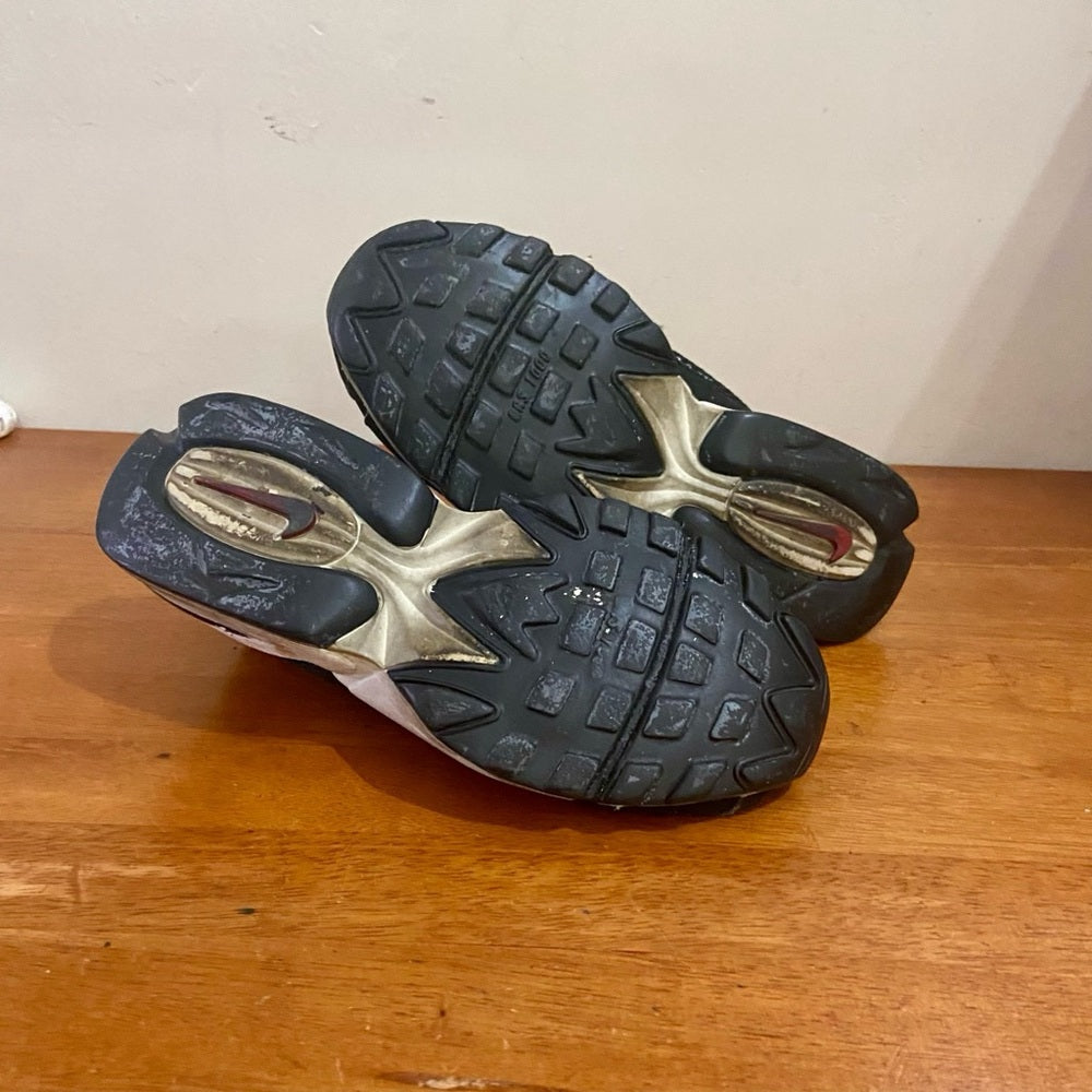 Nike Air Max Black and Red Rubber Sneakers Size 8