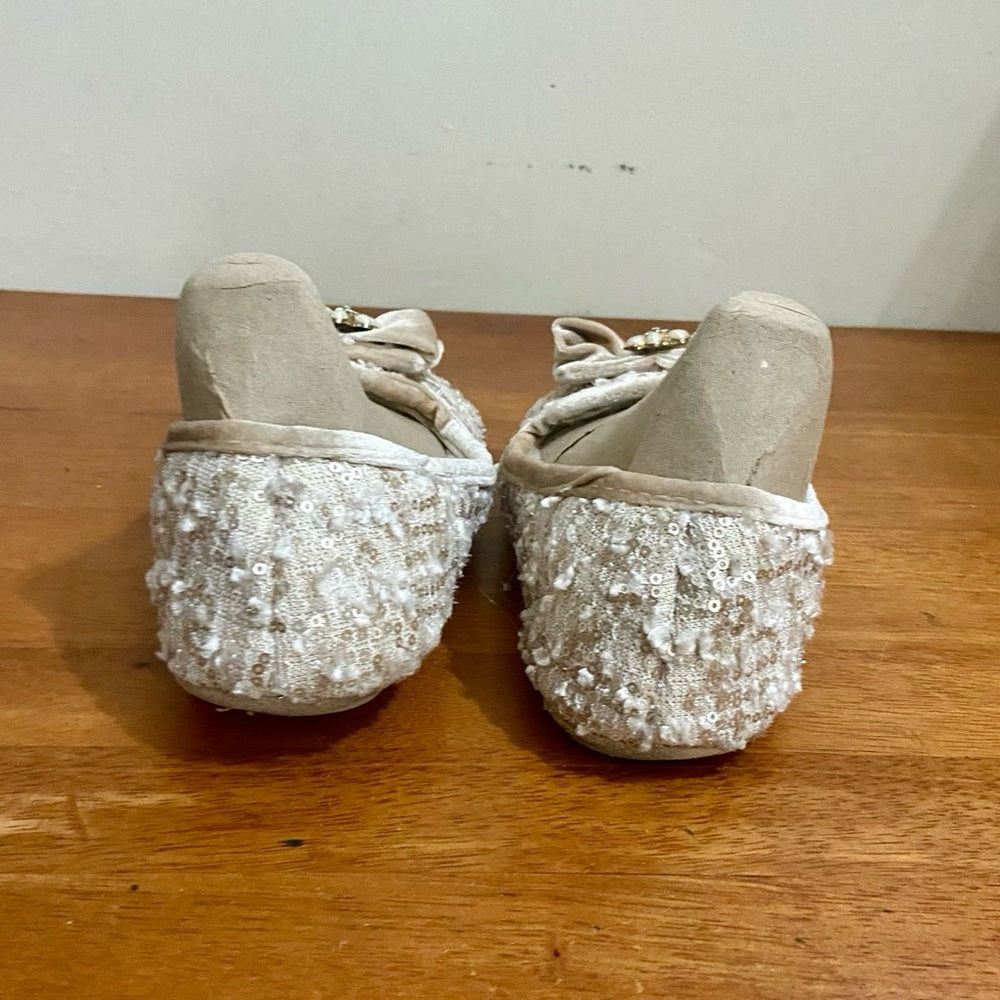 Pretty You, Elegant Light Pink Bedroom Slippers w/ Sequins, Pearls, Bow Size 5-6