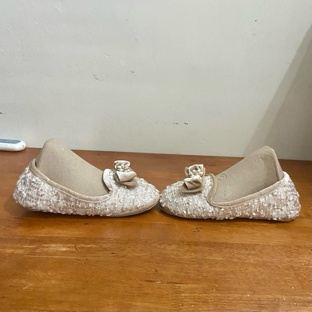 Pretty You, Elegant Light Pink Bedroom Slippers w/ Sequins, Pearls, Bow Size 5-6