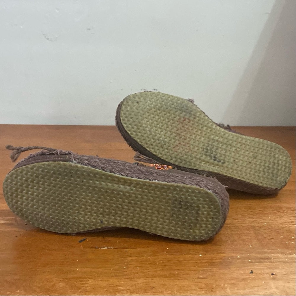 LSK Brown Canvas Espadrille Sneakers with Embellishments Size 8-8.5