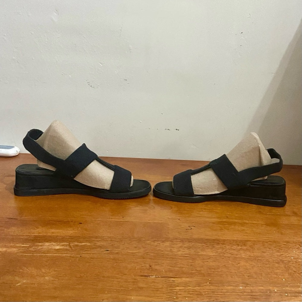 Sesto Meucci, Made in Italy, Black Elastic Sandals Size 8.5