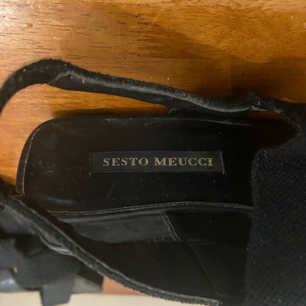 Sesto Meucci, Made in Italy, Black Elastic Sandals Size 8.5