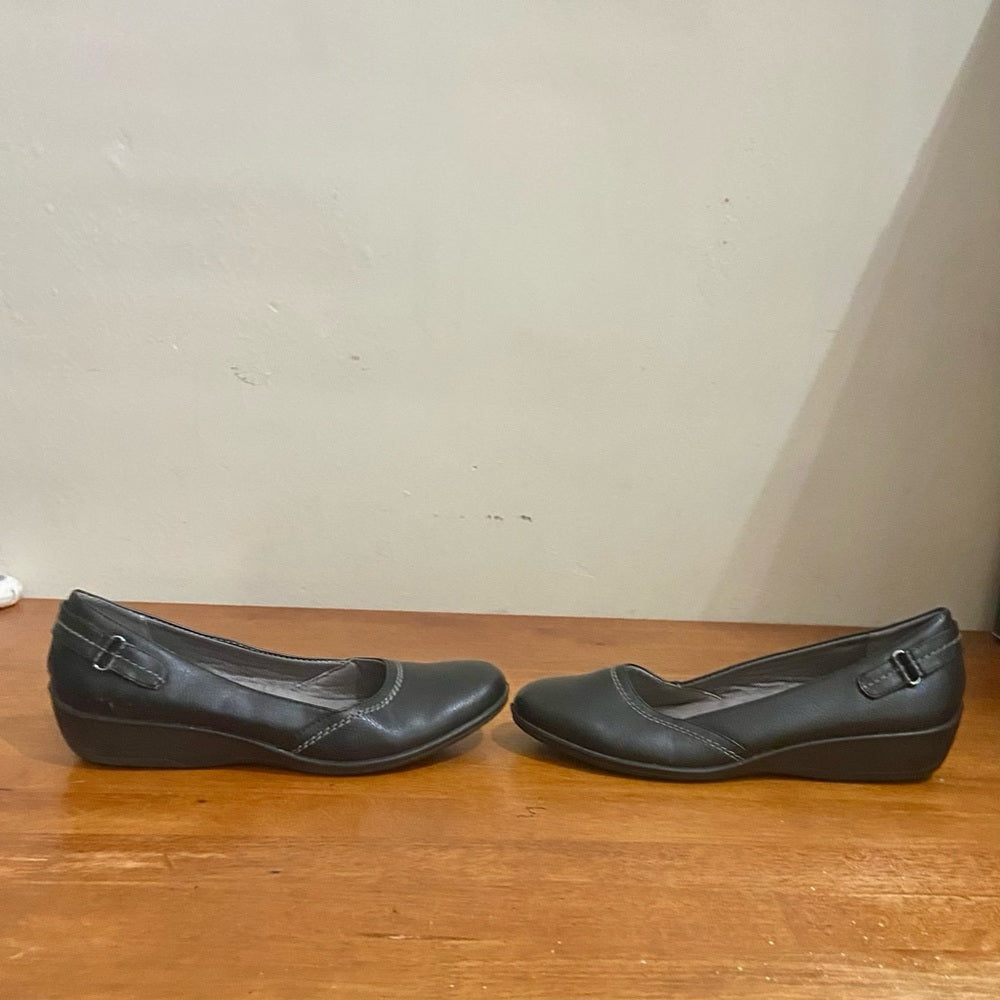 Life Stride Velocity Memory Foam, Black Leather Shoes-Loafer-Size 8.5