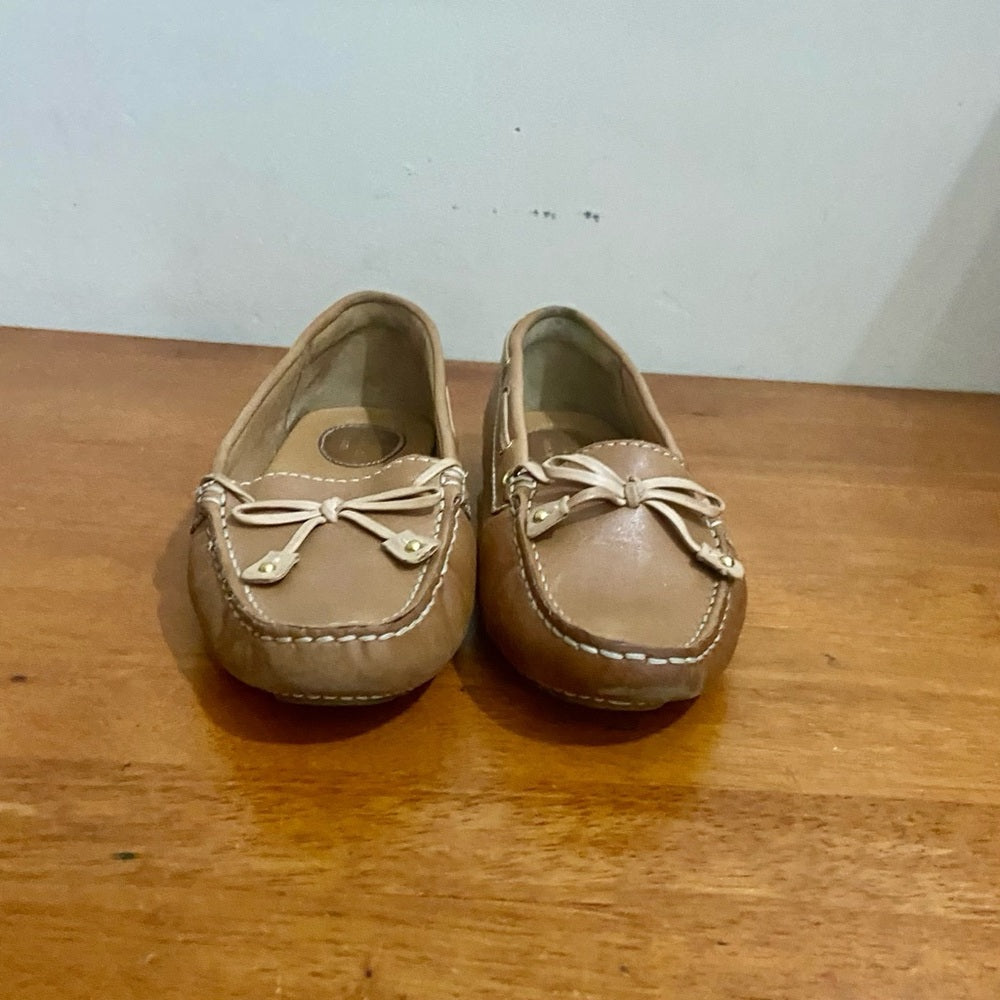 Clarks Artisan Tan Brown Leather Moccasins-Loafer Size 7M