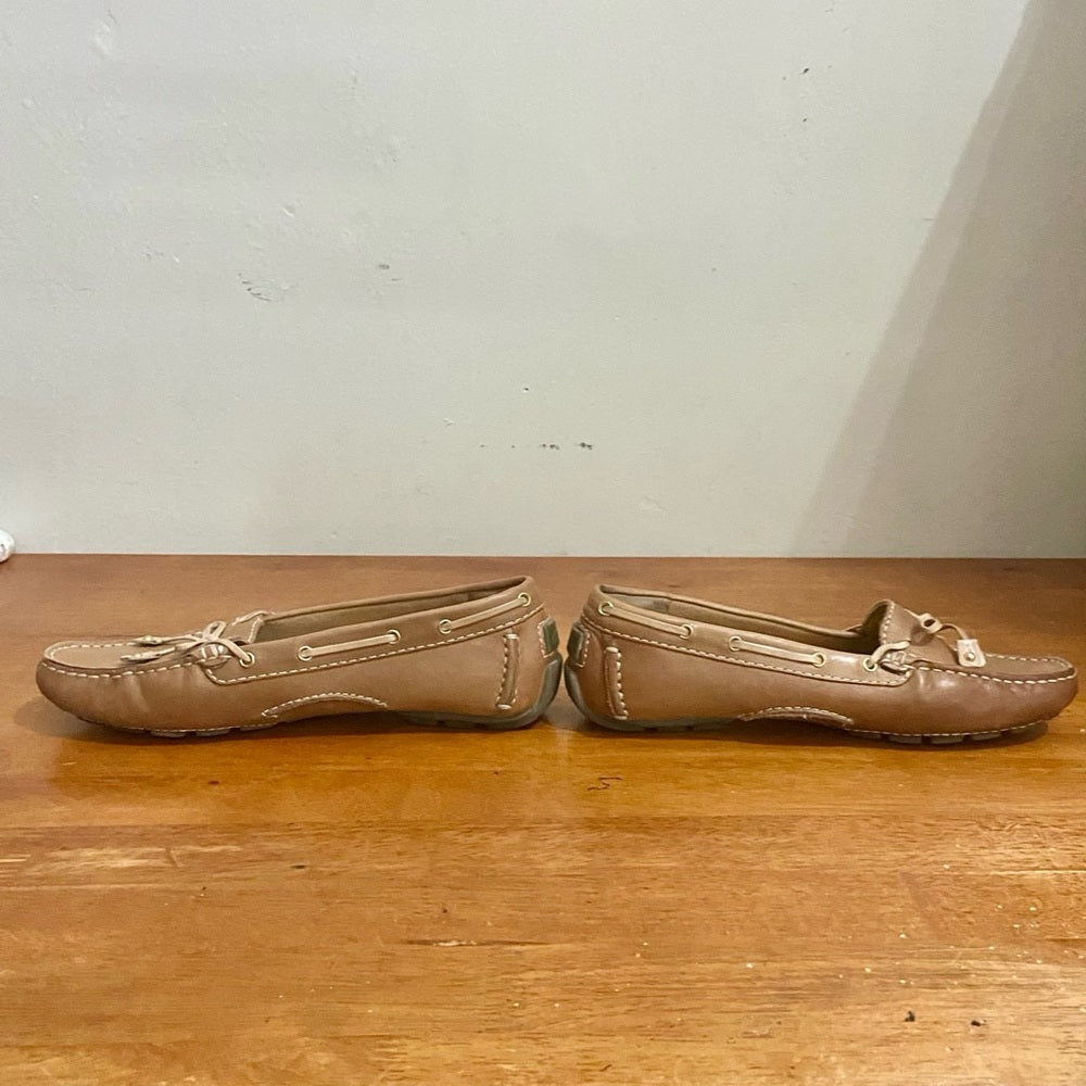 Clarks Artisan Tan Brown Leather Moccasins-Loafer Size 7M