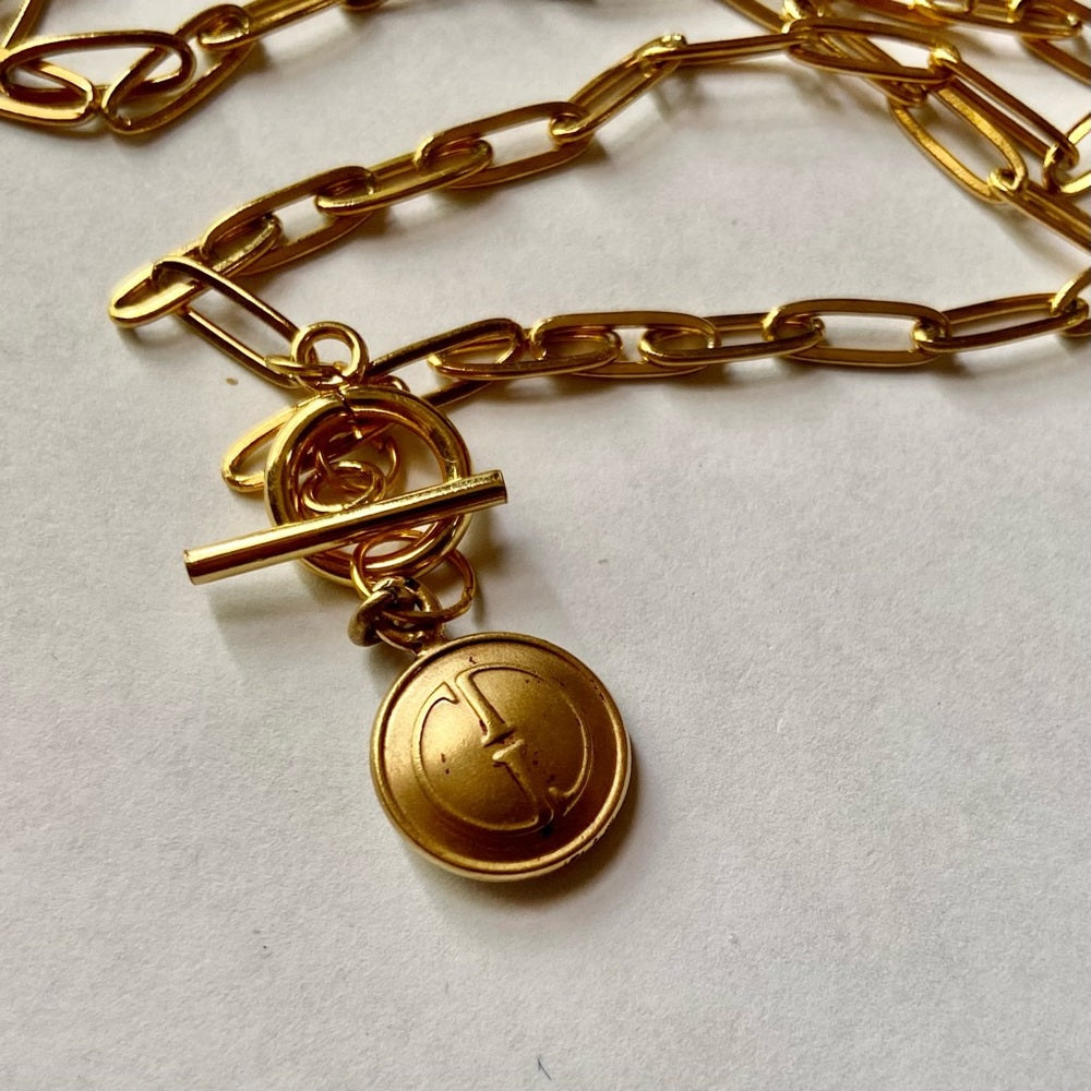 Gucci Gold Tone GG Charm with 18in Gold Plated Chain Necklace